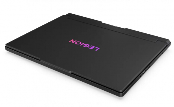 Legion Pro 7 16IAX10H 16 240hz 275HX 64GB 1+1SSD RTX5090 83F5004FPB