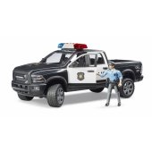 RAM 2500 policijos pikapas su policininku 02505