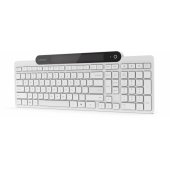 800 Self-Charging Bluetooth Keyboard (US)