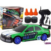 Remote Controlled Sports Car R/ C 1:24 Green Interchangeable Wheels