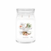 Coconut Beach signature candle 567 g