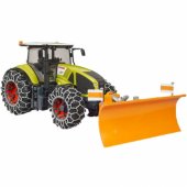 Claas Axion 950 su sniego grandinėmis ir sniego peiliu
