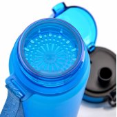 Meteor Butelka z sitkiem niebieska 500 ml