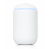 Dream Machine Gateway and access point