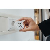 Adapter World to Europe 49549