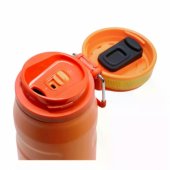 The IceFlow Bottle Twist Flip 0,7L oranža