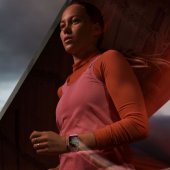 Watch Series 9 Cellular 45 mm žvaigždžių šviesos/ žvaigždžių šviesos sportinė apyrankė (Loop)