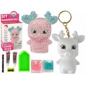 „Pasidaryk pats“ deimantų kūrybinis rinkinys Pink Reindeer, kristalai ir blizgučiai, 3D raktų pakabukas
