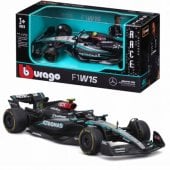 Mercedes-AMG Petronas F1 W15 Team 1:43