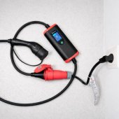 Adapteris CEE 16A 400V į 220V Schuko