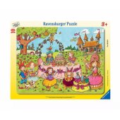 Puzzle 8-17 Princess Birthday